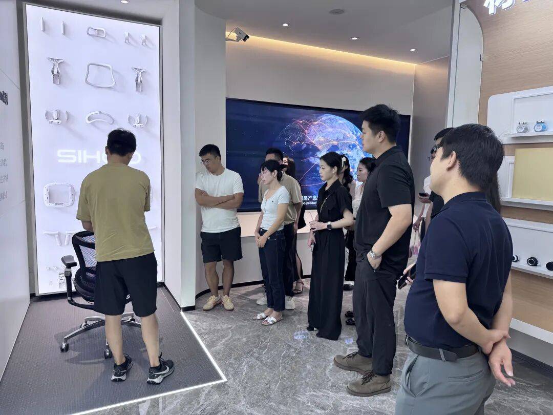 昊智能（SHIOO）解码 “中国椅卖全球” 出海密码CQ9电子平台深跨协携会员卖家企业走进百大卖家——西(图5)